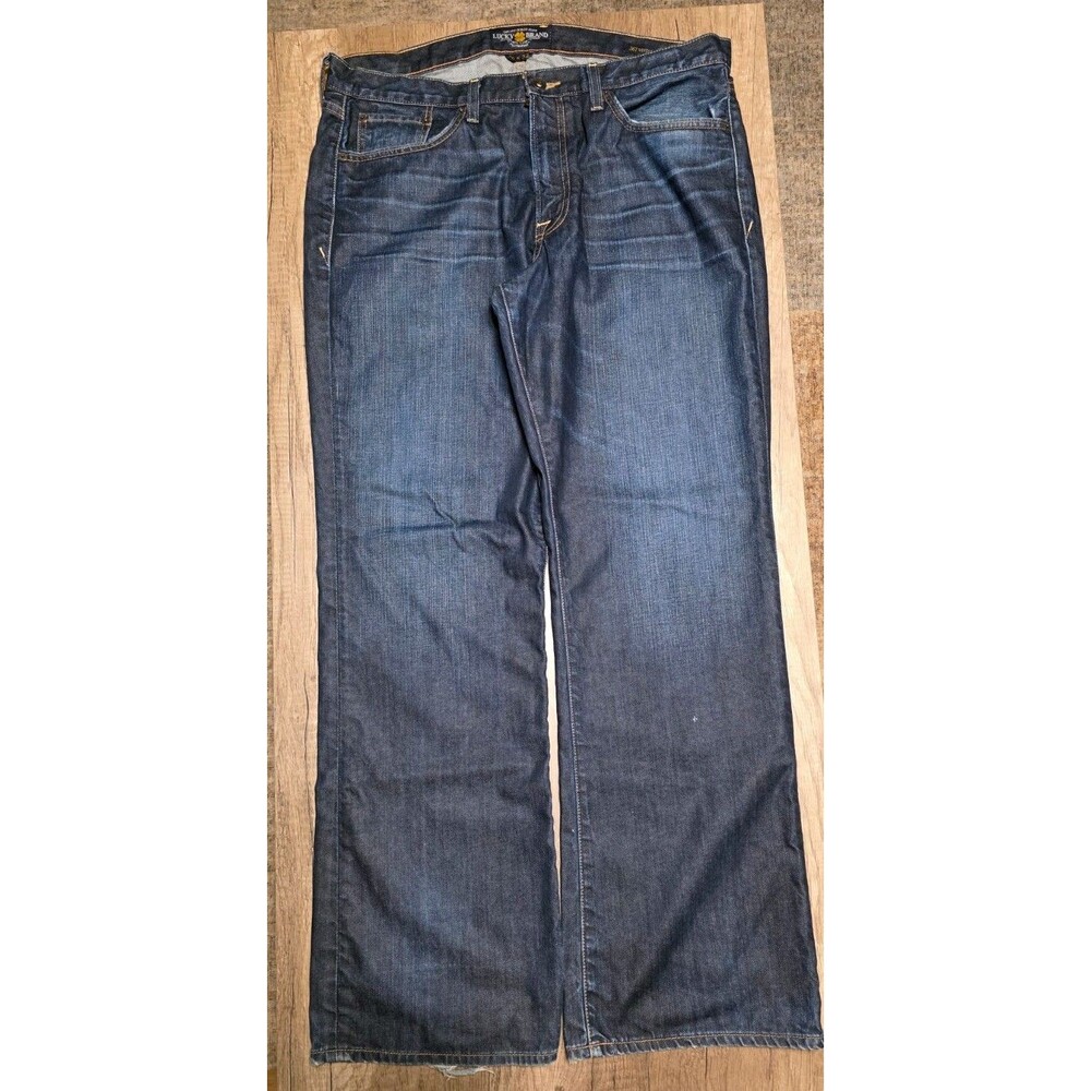 Lucky Brand 367 Vintage Boot Jeans Mens 36x32 Blue Distressed Denim Bootcut